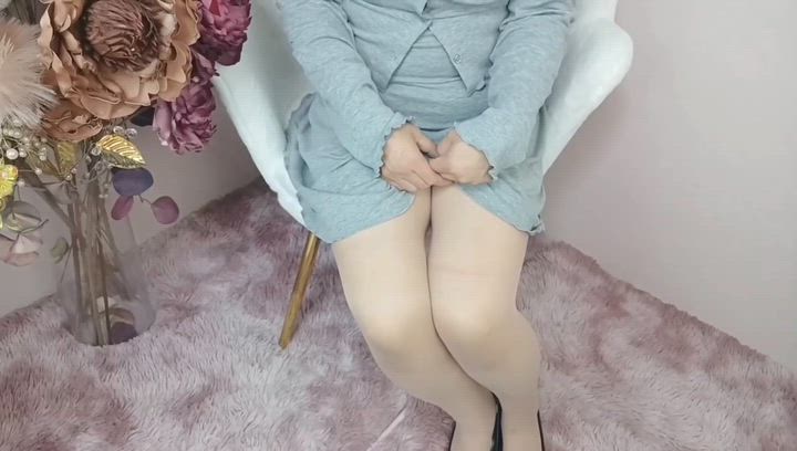月野真理(つきのまり)さんの動画